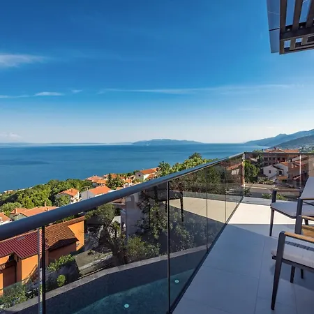 Platinium Villa
