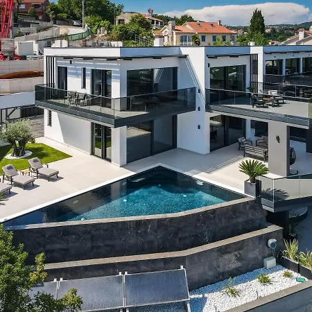 Platinium Opatija